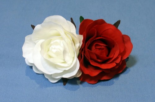 Klamra biało-czerwona 2