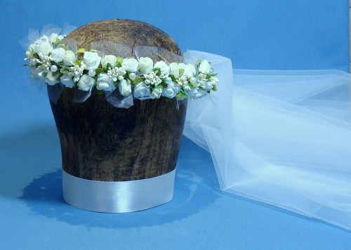 wianek Celinka 5 z welonem